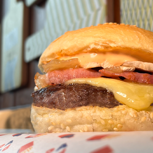 La Dolce Vita entre deux pains : La Nonna - Les Burgers de Papa